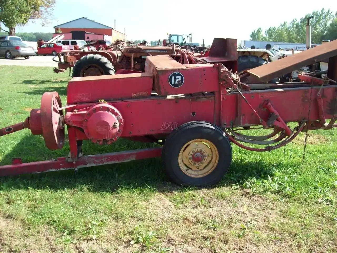 Gallery image 1 for Used Massey Ferguson 12 Square Baler - Small