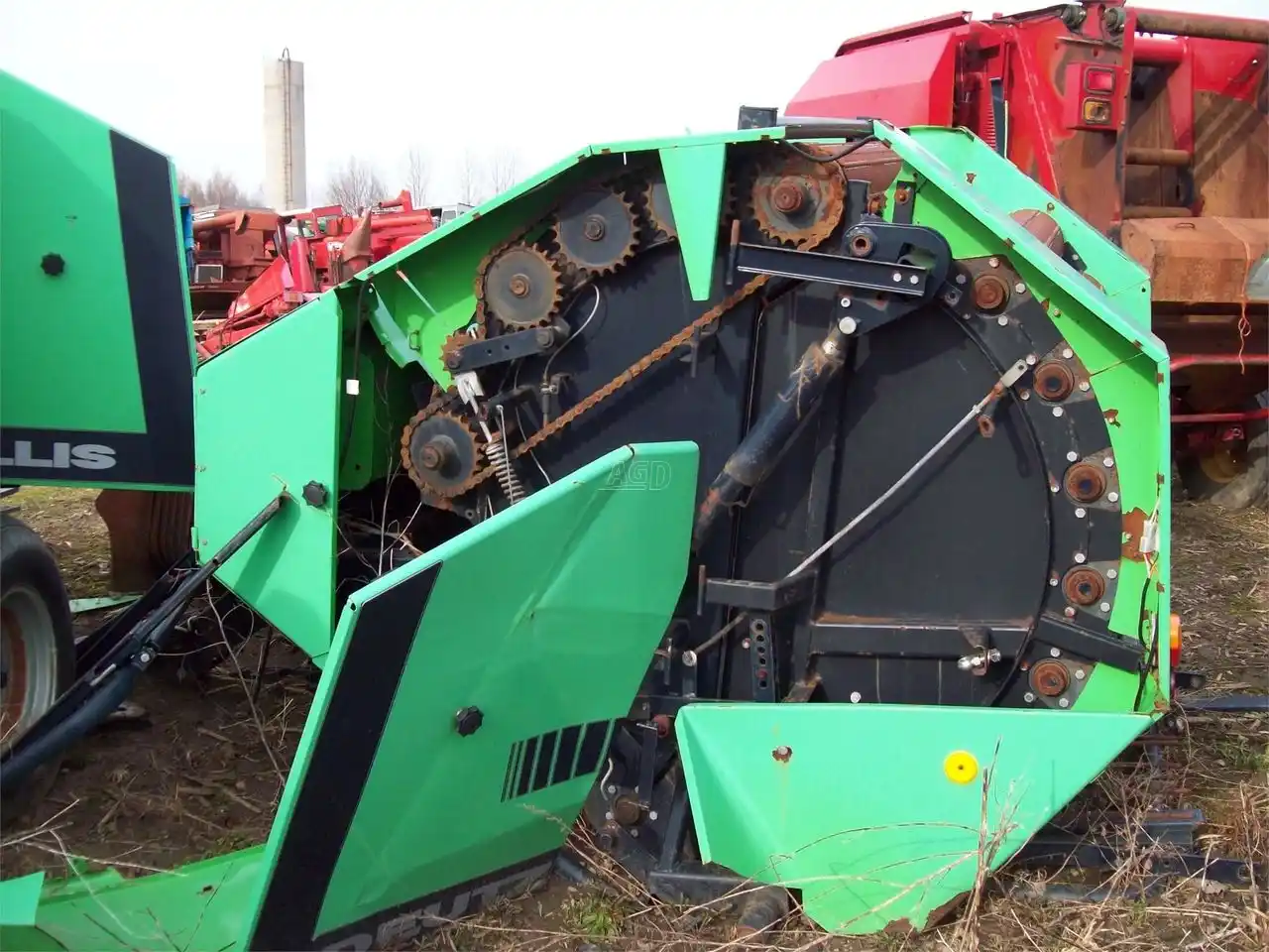 Gallery image 2 for Used Deutz Allis GP 2.30 Round Baler