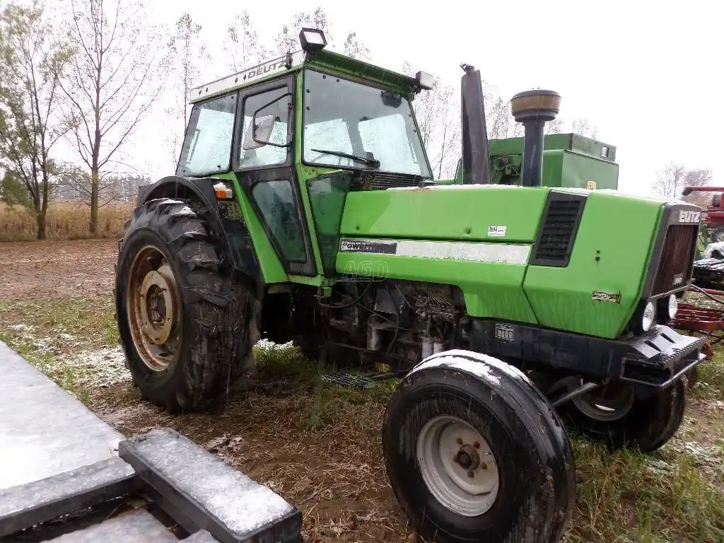 Gallery image 2 for Deutz Fahr DX140 Tractor