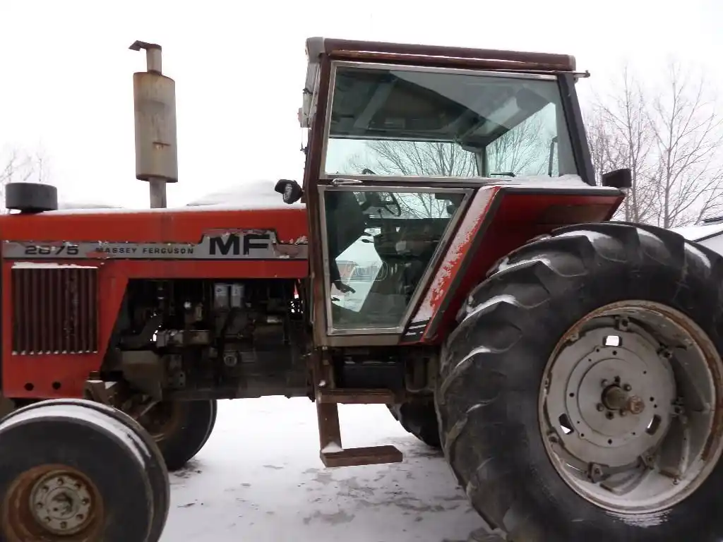 Gallery image 2 for Used 1979 Massey Ferguson 2675 Tractor