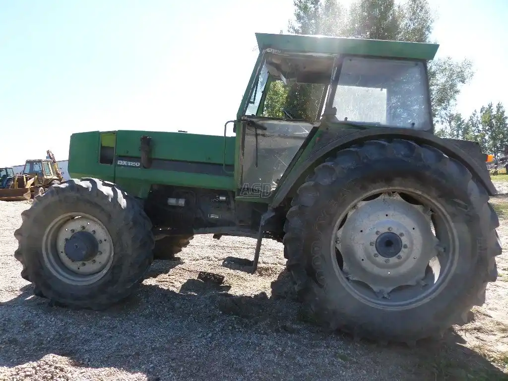 Gallery image 2 for Used Deutz Fahr DX120 Tractor
