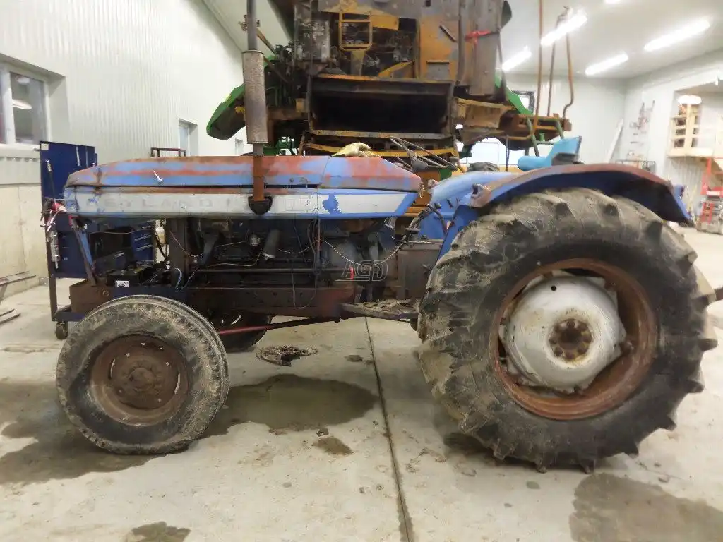 Gallery image 1 for Used Leyland 344 Tractor