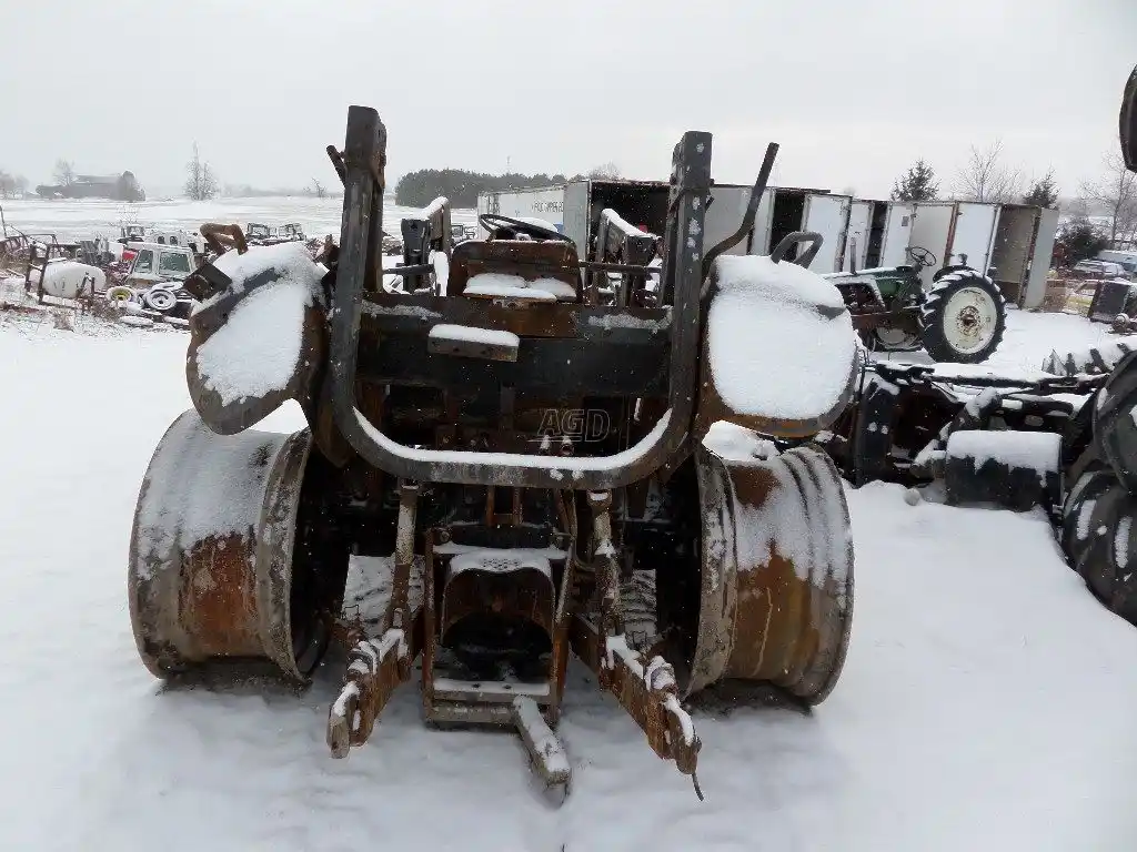 Gallery image 2 for Used 2008 Case IH FARMALL 80 Tractor