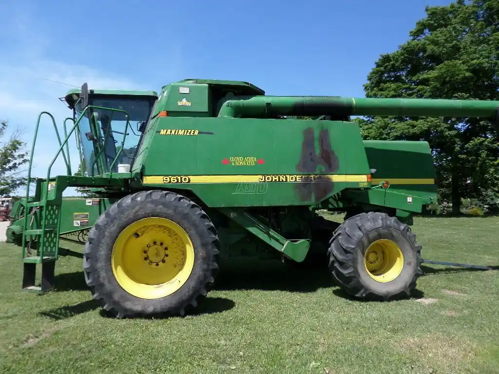 Gallery image 1 for Used John Deere 9610 Combine