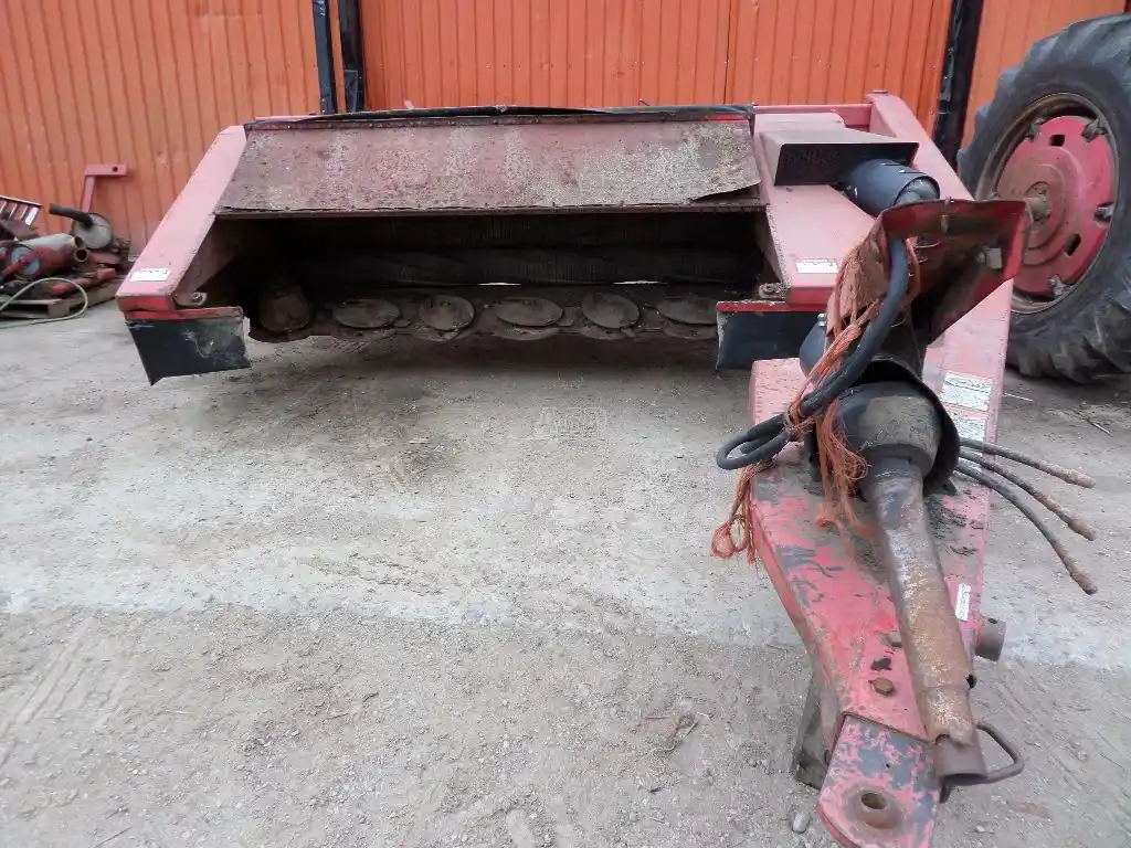 Gallery image 1 for Used Gehl 2340 Disc Mower Conditioner