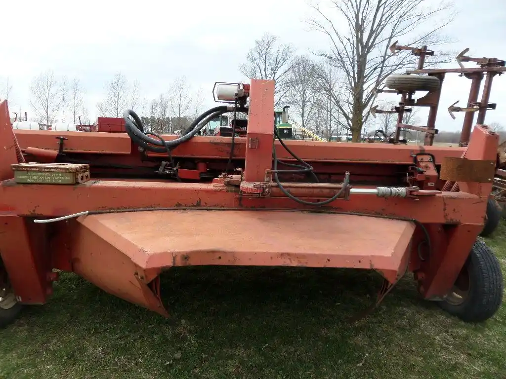 Gallery image 2 for Used Gehl 2240 Mower Conditioner
