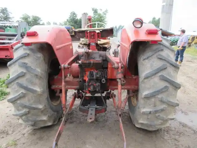 Gallery image 2 for Used Nuffield 4/65 Tractor