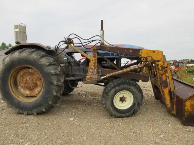 Gallery image 1 for Used Leyland 270 Tractor
