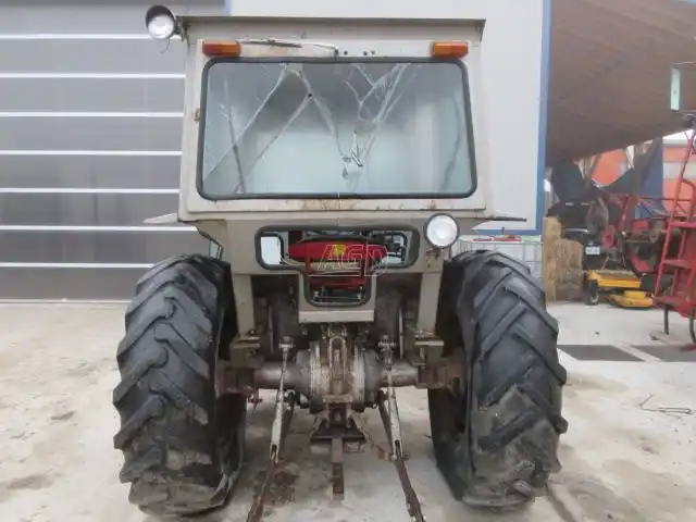 Gallery image 2 for Used Massey Ferguson 165 Tractor