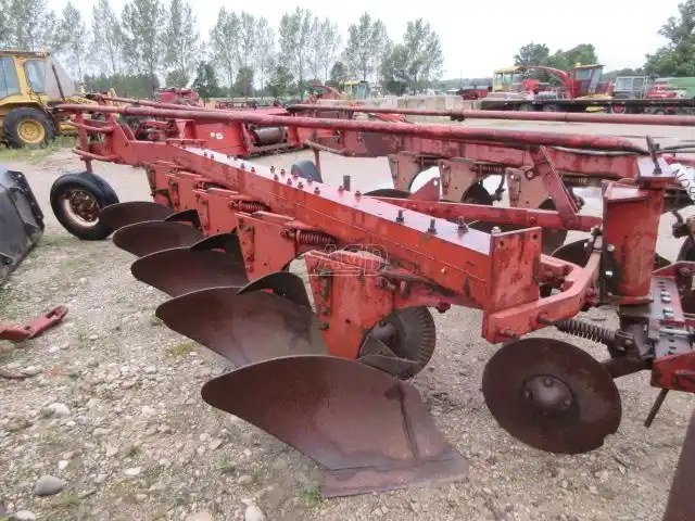 Gallery image 1 for Used White 549 Plow