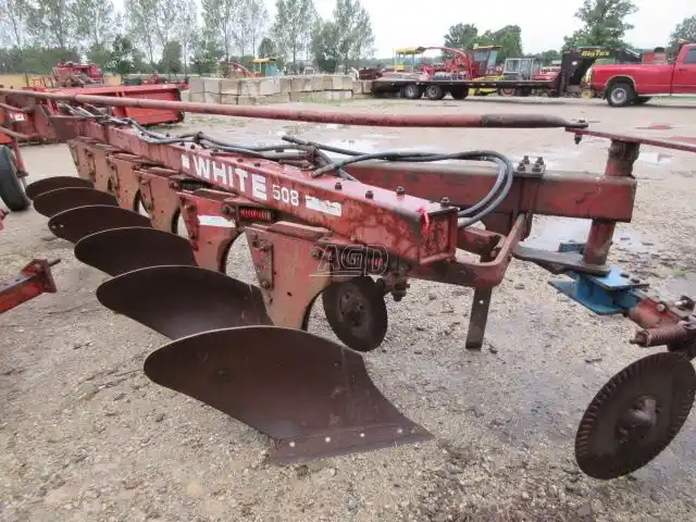Gallery image 1 for Used White 508 Plow