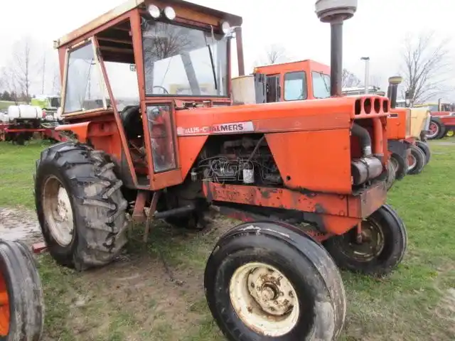 Gallery image 1 for Used 1968 Allis Chalmers 180 Tractor