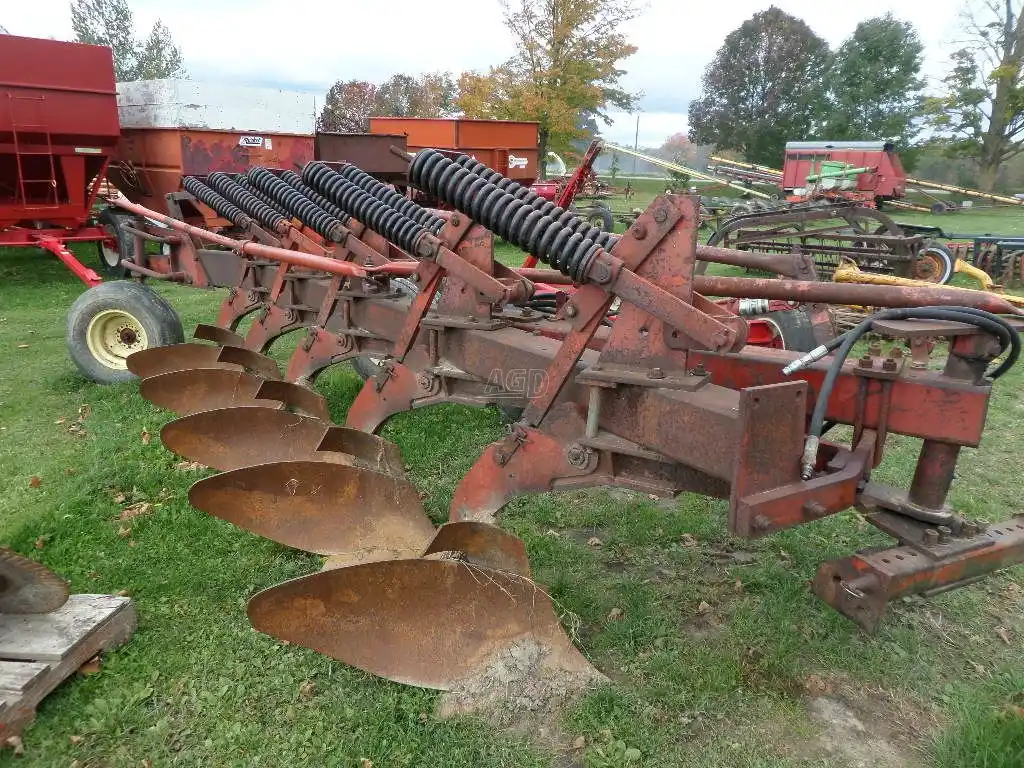 Gallery image 1 for Used White 508 Plow