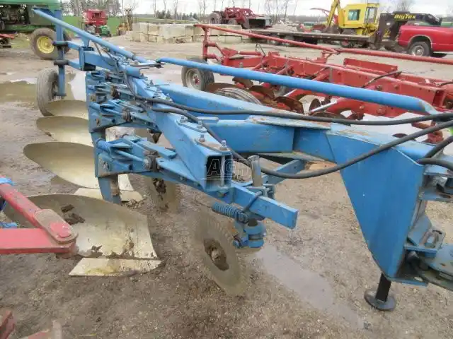 Gallery image 1 for Used Ford 142 Plow