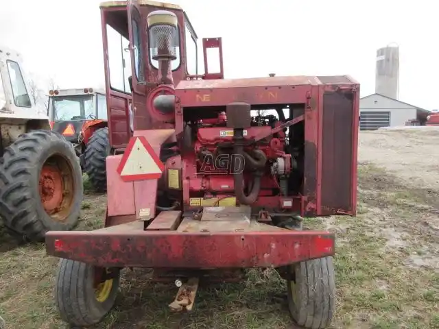 Gallery image 2 for Used New Holland 1880 Forage Harvester