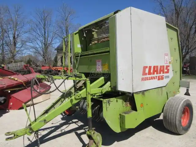 Gallery image 2 for Used CLAAS ROLLANT 66 Round Baler