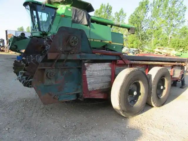 Gallery image 2 for Used New Idea 224 Manure Spreader