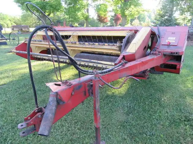 Gallery image 1 for Used New Holland 492 Mower Conditioner