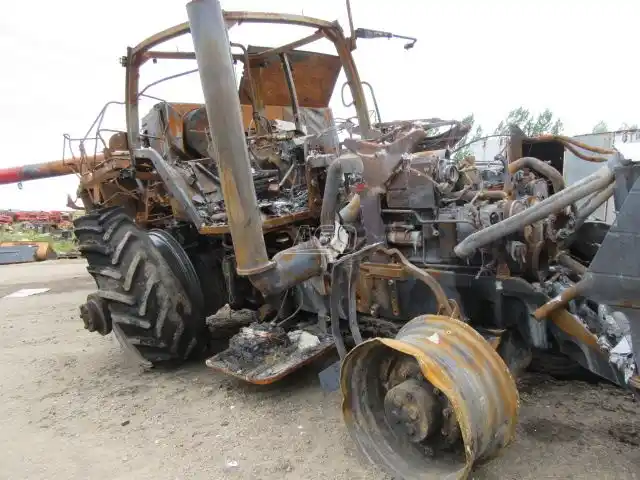 Gallery image 2 for Used Case IH 215 Tractor