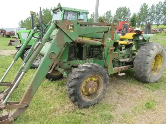 Gallery image 1 for Used 1991 John Deere 2355 Tractor