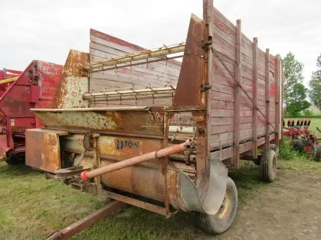Gallery image 1 for Used Dion 1016 Forage Box