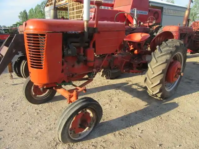 Gallery image 2 for Used 1954 Case VAC Tractor