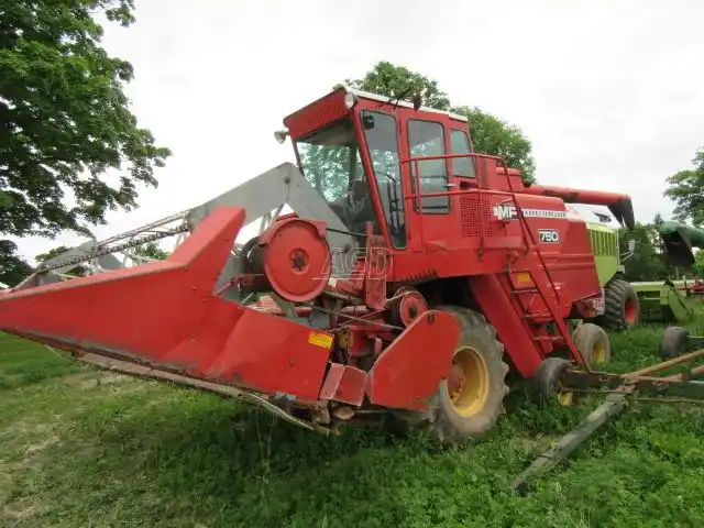 Gallery image 2 for Used Massey Ferguson 750 Combine