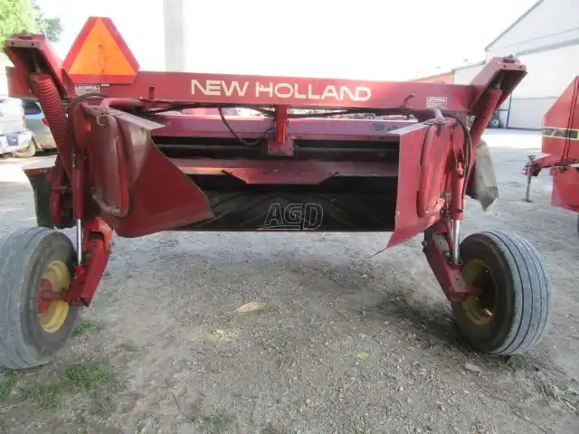 Gallery image 2 for Used New Holland 411 Disc Mower Conditioner