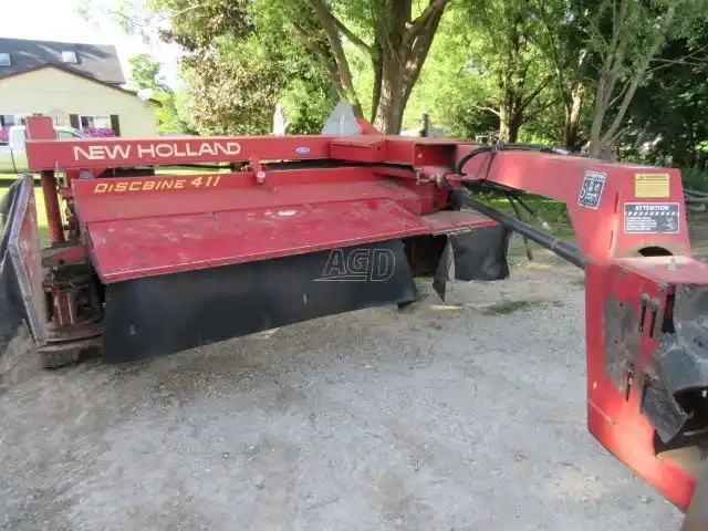 Gallery image 1 for Used New Holland 411 Disc Mower Conditioner