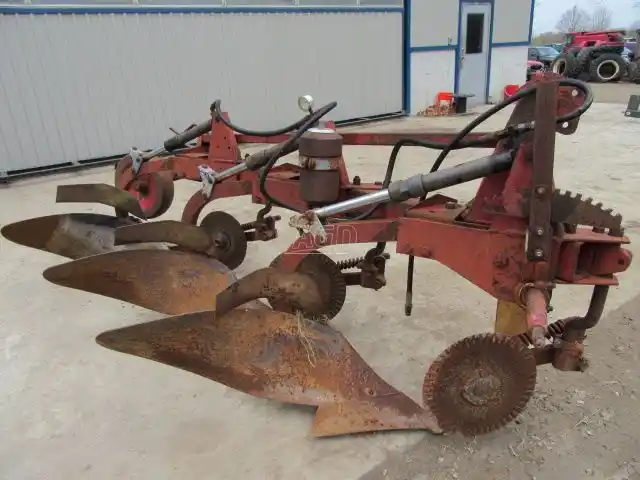 Gallery image 1 for Used Överum Misc Plow