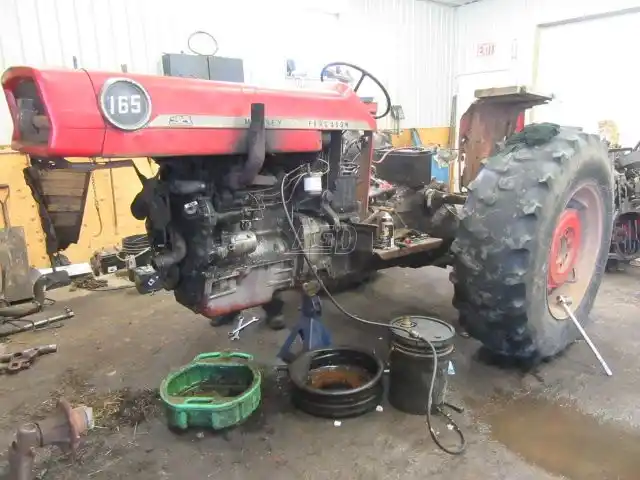 Gallery image 2 for Used 1971 Massey Ferguson 165 Tractor