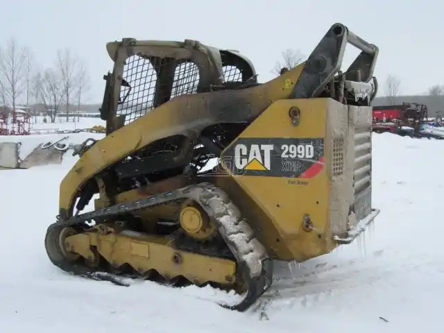 Gallery image 2 for Used Caterpillar 299D Skid Steer