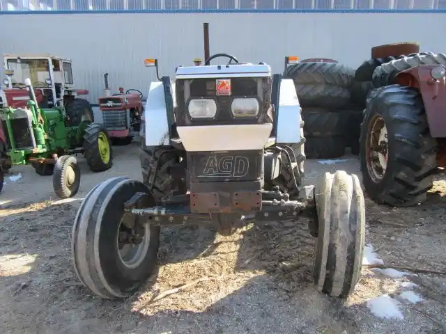 Gallery image 2 for Used 1994 Agco White 6085 Tractor