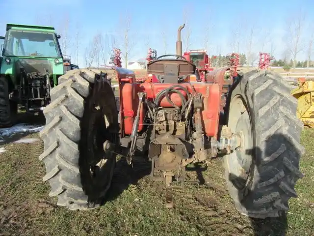 Gallery image 2 for Used 1991 Case IH 495 Tractor