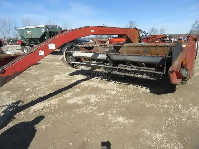Gallery image 2 for Used MacDon 12' Mower Conditioner