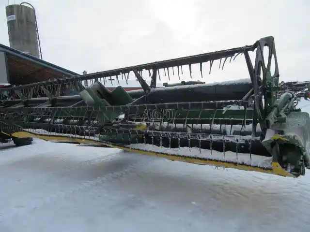 Gallery image 2 for Used 2001 John Deere 925F Header - Flex