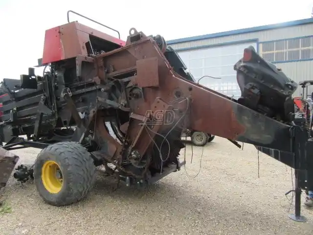 Gallery image 2 for Used New Holland BB940A Square Baler - Large