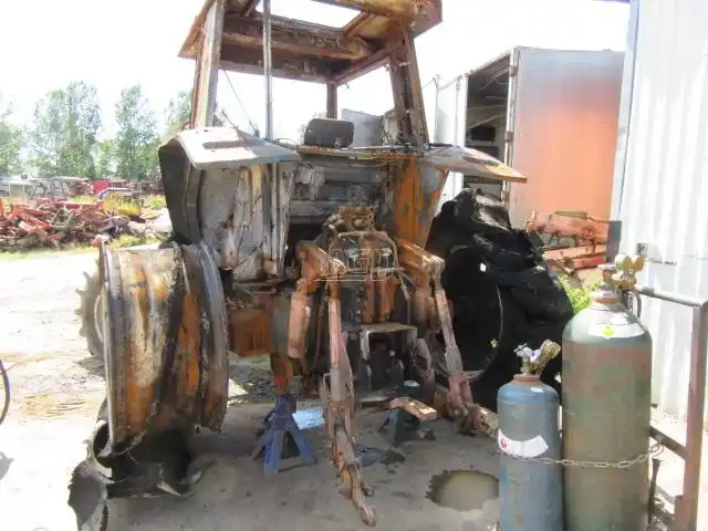 Gallery image 2 for Used Massey Ferguson 3650 Tractor