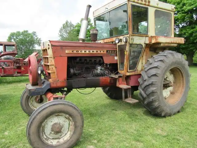 Gallery image 1 for Used 1970 Cockshutt 1650 Tractor