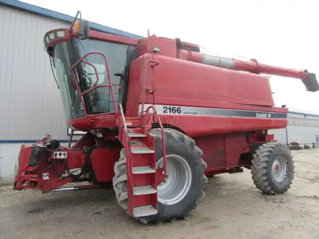 Gallery image 1 for Used Case IH 2166 Combine