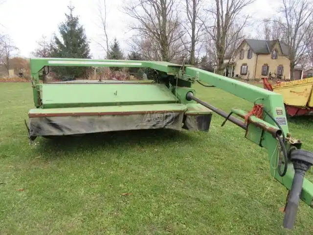 Gallery image 1 for Used John Deere 1327 Disc Mower Conditioner