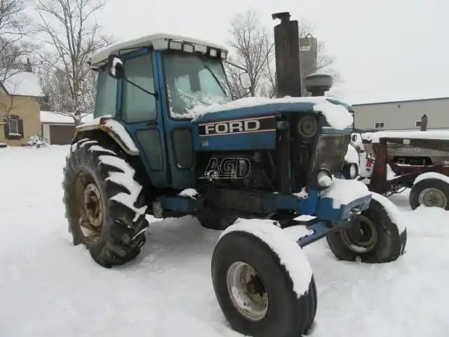 Gallery image 1 for Used 1989 Ford TW15 Tractor