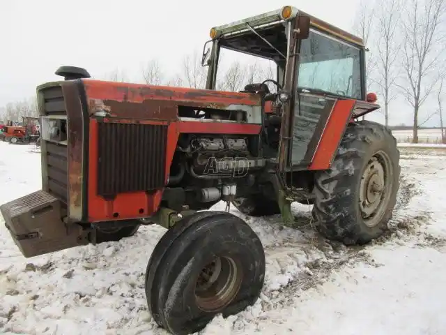 Gallery image 2 for Used 1979 Massey Ferguson 2745 Tractor