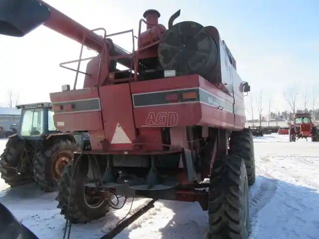 Gallery image 2 for Used 1993 Case IH 1644 Combine