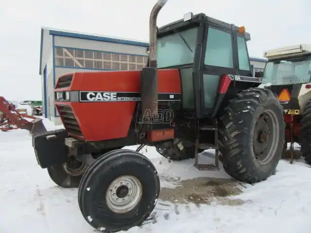 Gallery image 2 for Used 1985 Case 2294 Tractor
