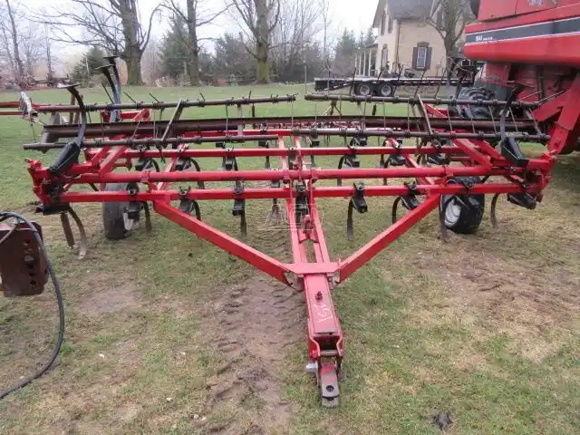 Gallery image 1 for Used International Harvester 45 Cultivator