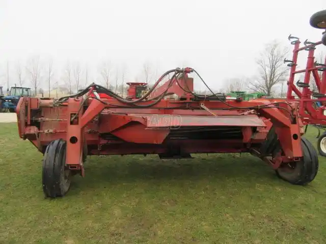 Gallery image 2 for Used Case IH 8380 Mower Conditioner