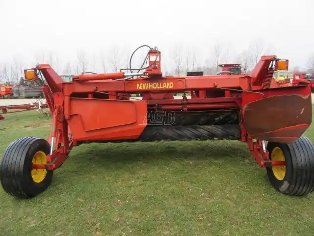 Gallery image 2 for Used New Holland 1431 Disc Mower Conditioner
