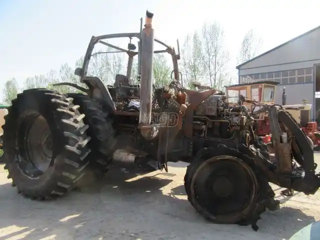 Gallery image 1 for Used Case IH MX215 Tractor