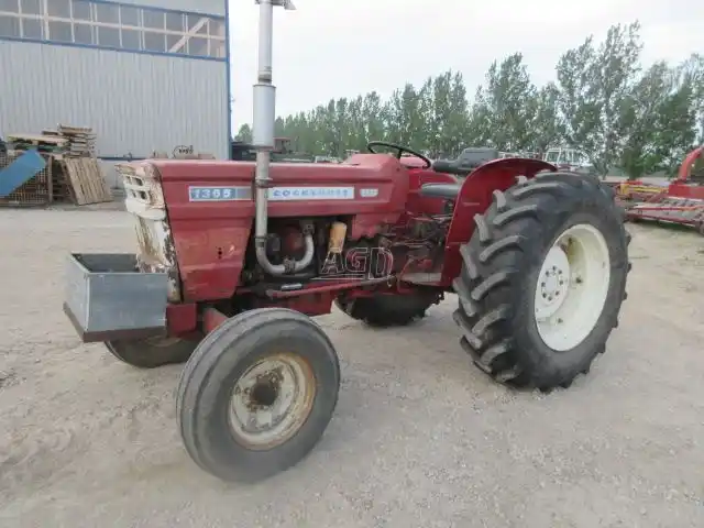 Gallery image 2 for Used 1972 Cockshutt 1365 Tractor